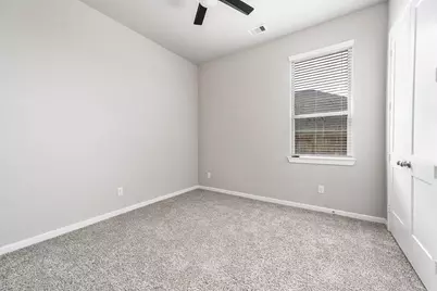 5007 Country Meadows Trail Trail, Rosharon, TX 77583 - Photo 16