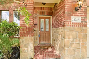 22027 Field Green Dr, Cypress, TX 77433 - Photo 4