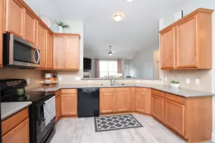 22027 Field Green Dr, Cypress, TX 77433 - Photo 16