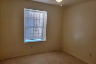15135 Kennedy Oaks St, Houston, TX 77053 - Photo 12