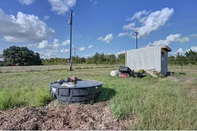 1079 Lomax Harmel Road, Burton, TX 77835 - Photo 26