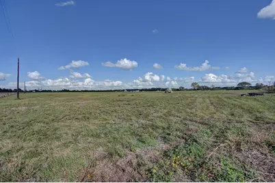 1079 Lomax Harmel Road, Burton, TX 77835 - Photo 28
