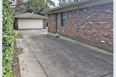 1010 21 St, Beaumont, TX 77706 - Photo 10