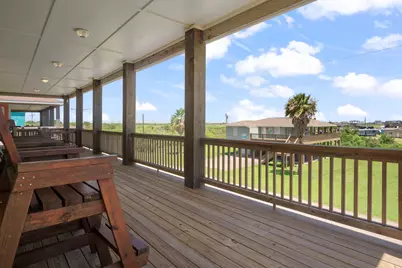 929 Magnolia Lane, Port Bolivar, TX 77650 - Photo 28