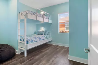 929 Magnolia Lane, Port Bolivar, TX 77650 - Photo 16