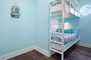 929 Magnolia Ln, Port Bolivar, TX 77650 - Photo 22