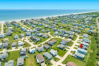 13930 Pirates Beach Boulevard, Galveston, TX 77554 - Photo 24