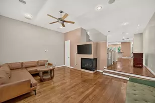 6016 Truro St, Houston, TX 77007 - Photo 1