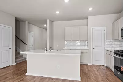 6726 Pebble Bluff Court, Cove, TX 77523 - Photo 6