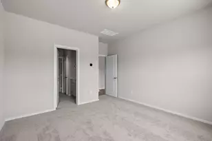 6726 Pebble Blf Ct, Cove, TX 77523 - Photo 12