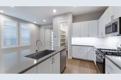 5834 Kiam Street, Houston, TX 77007 - Photo 8