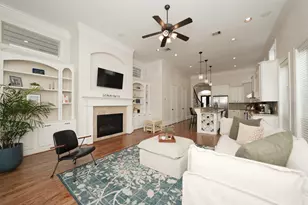 313 E 25th St, Houston, TX 77008 - Photo 22