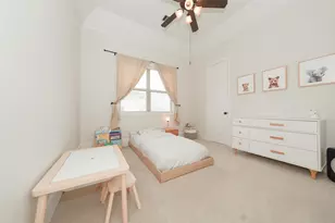 313 E 25th St, Houston, TX 77008 - Photo 36