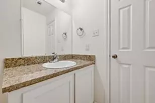 4502 Mallow St, Houston, TX 77051 - Photo 24