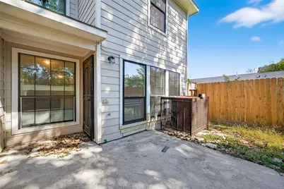 4502 Mallow Street #B, Houston, TX 77051 - Photo 28