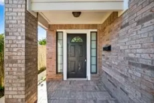 4502 Mallow St, Houston, TX 77051 - Photo 2