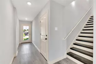 127 Egret Canal N, Baytown, TX 77523 - Photo 6