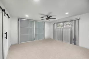 7902 Richmond Ave, Houston, TX 77063 - Photo 34
