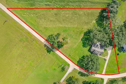 1619 Flintlock Court, Angleton, TX 77515 - Photo 2