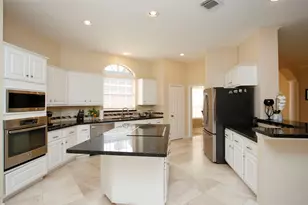19 E Sunny Slope Cir, The Woodlands, TX 77381 - Photo 8