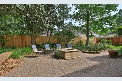 19 E Sunny Slope Circle, The Woodlands, TX 77381 - Photo 40