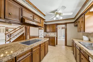 322 Enchanted River Dr, Spring, TX 77388 - Photo 10