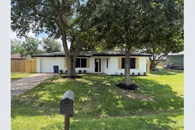 316 S Noble Road, Texas City, TX 77591 - Photo 1