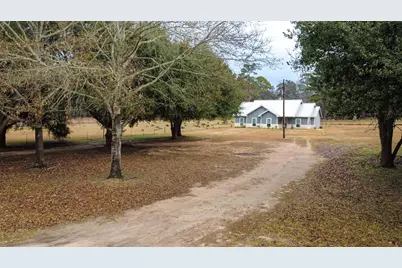 365 Running Deer Road, Grapeland, TX 75844 - Photo 30