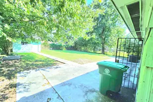 7721 Bigwood St, Houston, TX 77016 - Photo 12