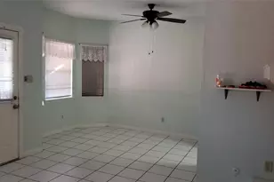 11169 Village Bend Ln, Houston, TX 77072 - Photo 6