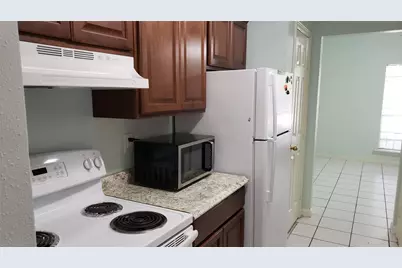 11169 Village Bend Lane #1169, Houston, TX 77072 - Photo 4