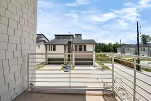 5907 Urban Pnes St, Houston, TX 77091 - Photo 1