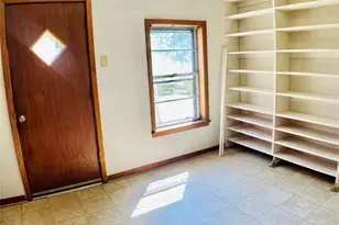 964 County Rd 676, Dayton, TX 77535 - Photo 8