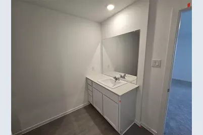 2621 Patriot Run, Bay City, TX 77414 - Photo 4