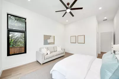 4708 Laurel Street, Bellaire, TX 77401 - Photo 20