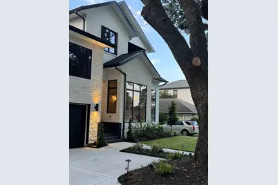 4708 Laurel Street, Bellaire, TX 77401 - Photo 1