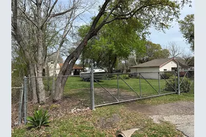 3627 Thistle Street, Houston, TX 77047 - Photo 2