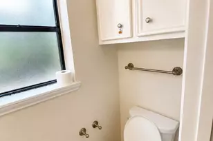 2058 Parkdale Dr, Houston, TX 77339 - Photo 12