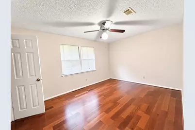 2058 Parkdale Drive, Houston, TX 77339 - Photo 18