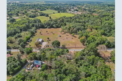 601 W Austin Street, Bellville, TX 77418 - Photo 32