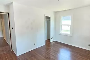 518 Azalea Ave, Orange, TX 77630 - Photo 8