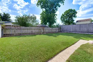 814 Sue St, Houston, TX 77009 - Photo 30
