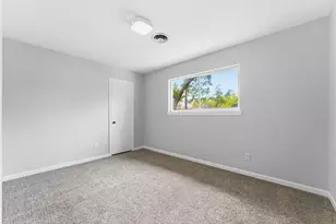 206 W North Hill Dr, Spring, TX 77388 - Photo 22