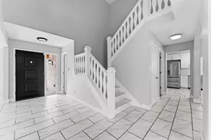 206 W North Hill Dr, Spring, TX 77388 - Photo 4