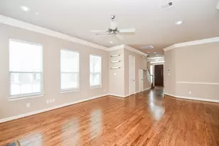 3202 Holly Meadow Dr, Houston, TX 77042 - Photo 2