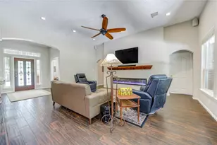 16812 Mustang Trail Dr, Magnolia, TX 77355 - Photo 10