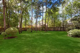 11 Lansdowne, The Woodlands, TX 77382 - Photo 36