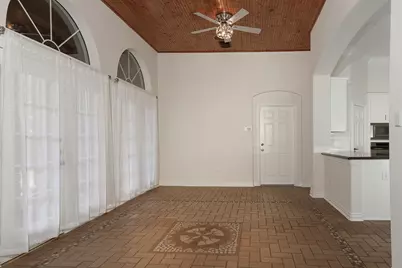 11 Lansdowne, The Woodlands, TX 77382 - Photo 10