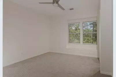 11 Lansdowne, The Woodlands, TX 77382 - Photo 34