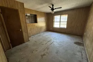 5996 Yucca Trail, Beeville, TX 78102 - Photo 8